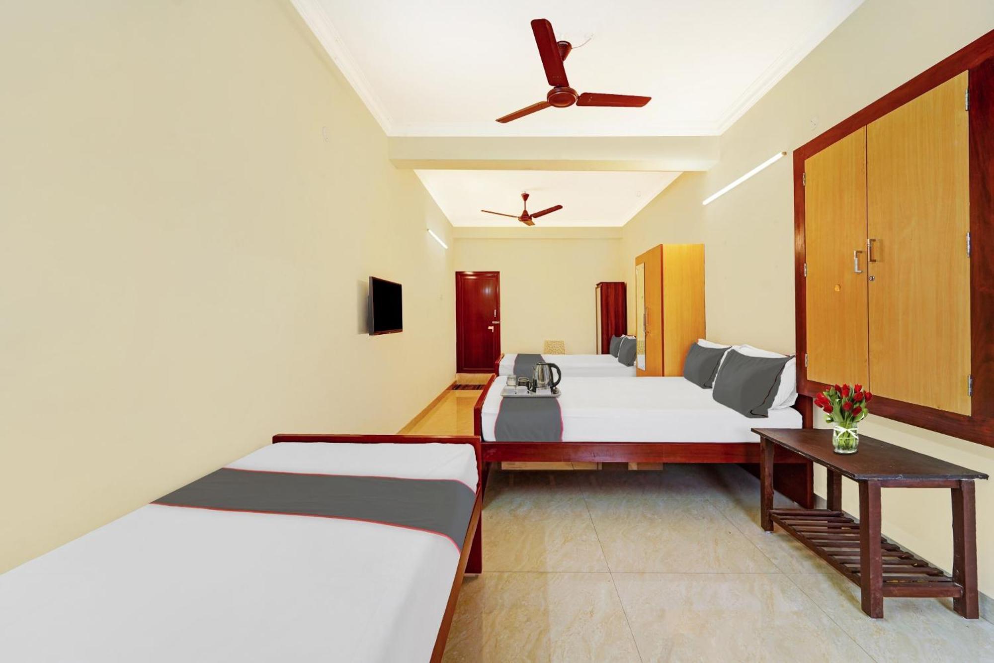 Collection O Arn Near International Airport Hotel 4*
